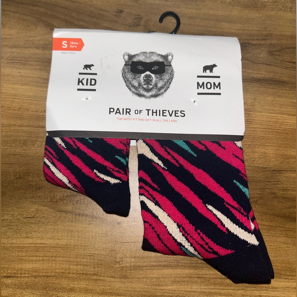 Pair of Thieves Sock Set